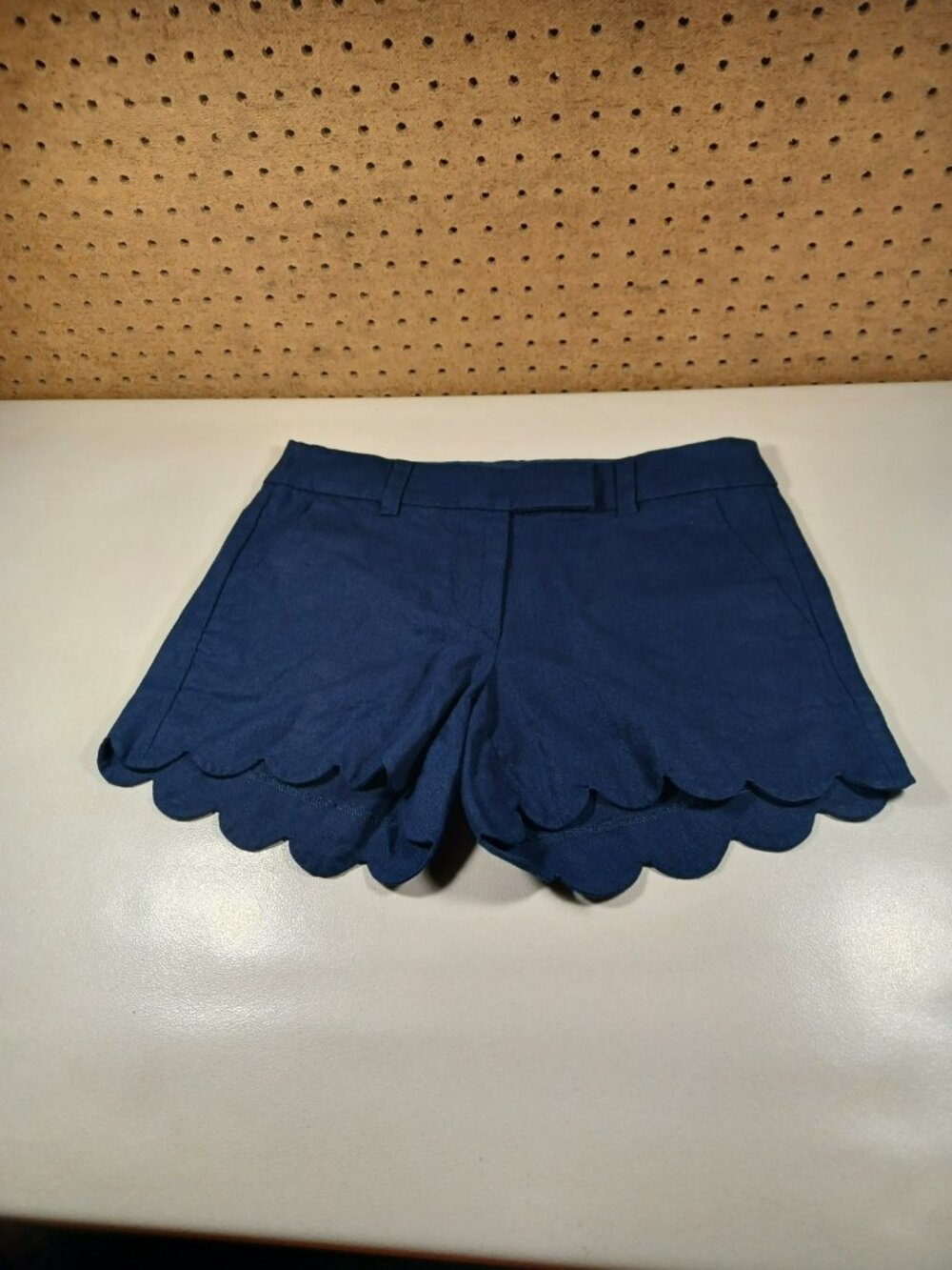 JCREW womens solid navy Linen Blend scalloped chino shorts 0 L2516 EUC